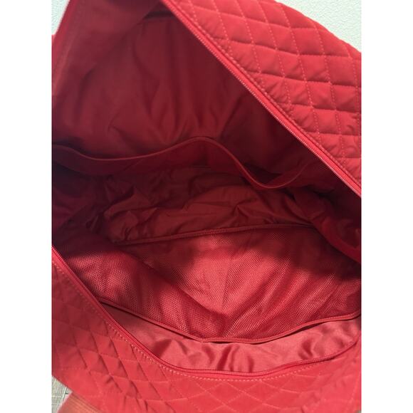 VERA BRADLEY Cardinal Red GRAND WEEKENDER TRAVEL BAG - Picture 4 of 6